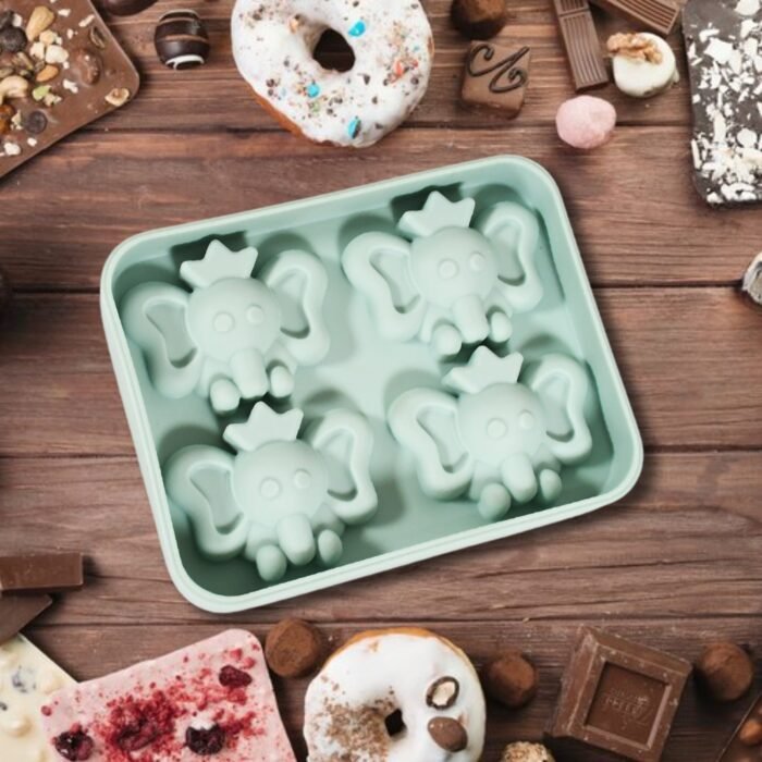 Silicone Cartoon Shape 4 Grid Ice Cube Tray Ice Cube Molds Trays Small Cubes Tray For Fridge,  Flexible Silicon Ice Tray (1 pc) - Image 1
