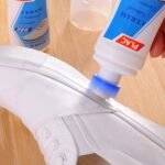 White Shoe Brightener with Removal of Dirt and Whitening Function White Shoes Cleaner with Brush Head for Dirty Shoe Polish Natural Waxes (75 ML) - Image 3
