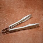 Plastic Handle Tong, Bread Clamps, Kitchen Tongs Cooking Tongs. - Image 3