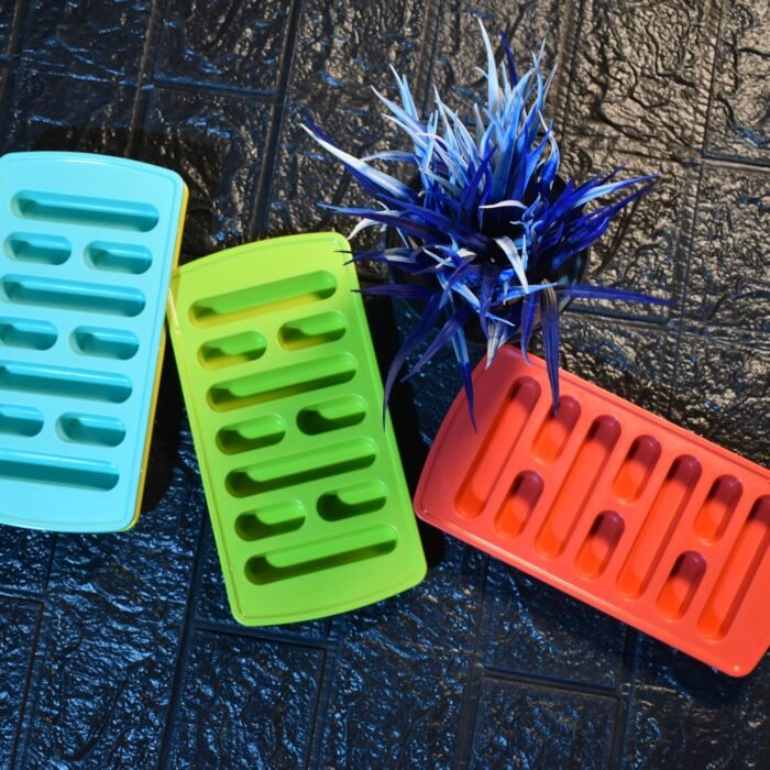 4 Pc Fancy Ice Tray used widely in all kinds of household places while making ices and all purposes. - Image 5