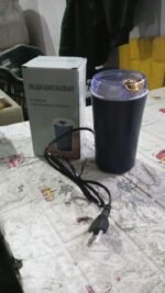 Mini Mixer,  Small Blander,  Power full Mini Grinder,  Electric Coffee Bean Grinder Grinder Machine Portable Grinder for Home and Office. (4 Blade Grinder ) - Image 8