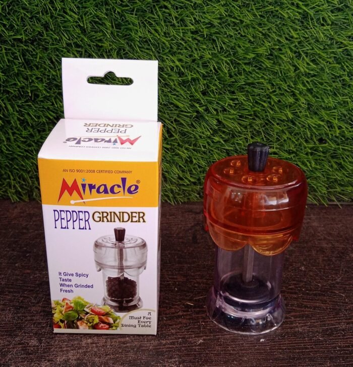 Miracle Transparent Plastic Salt and Pepper Grinder,  Pepper Grinder Manual Pepper Grinding Tool,  Pepper Crusher Grinder (1 Pc) - Image 6
